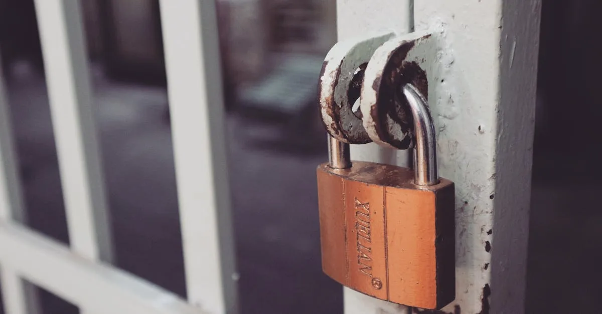 découvrez toutes les solutions et conseils pour assurer une protection optimale de vos biens, de votre famille et de vos données personnelles face aux risques du quotidien.