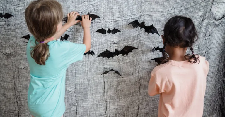 découvrez des idées diy pour créer une décoration murale originale et écologique en utilisant des matériaux recyclés. apportez une touche unique et durable à votre intérieur !