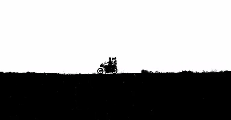 découvrez notre guide complet sur bohrgerät, l'appareil de forage essentiel pour vos travaux de construction et de rénovation. choisissez l'outil adapté à vos besoins pour des performances optimales.