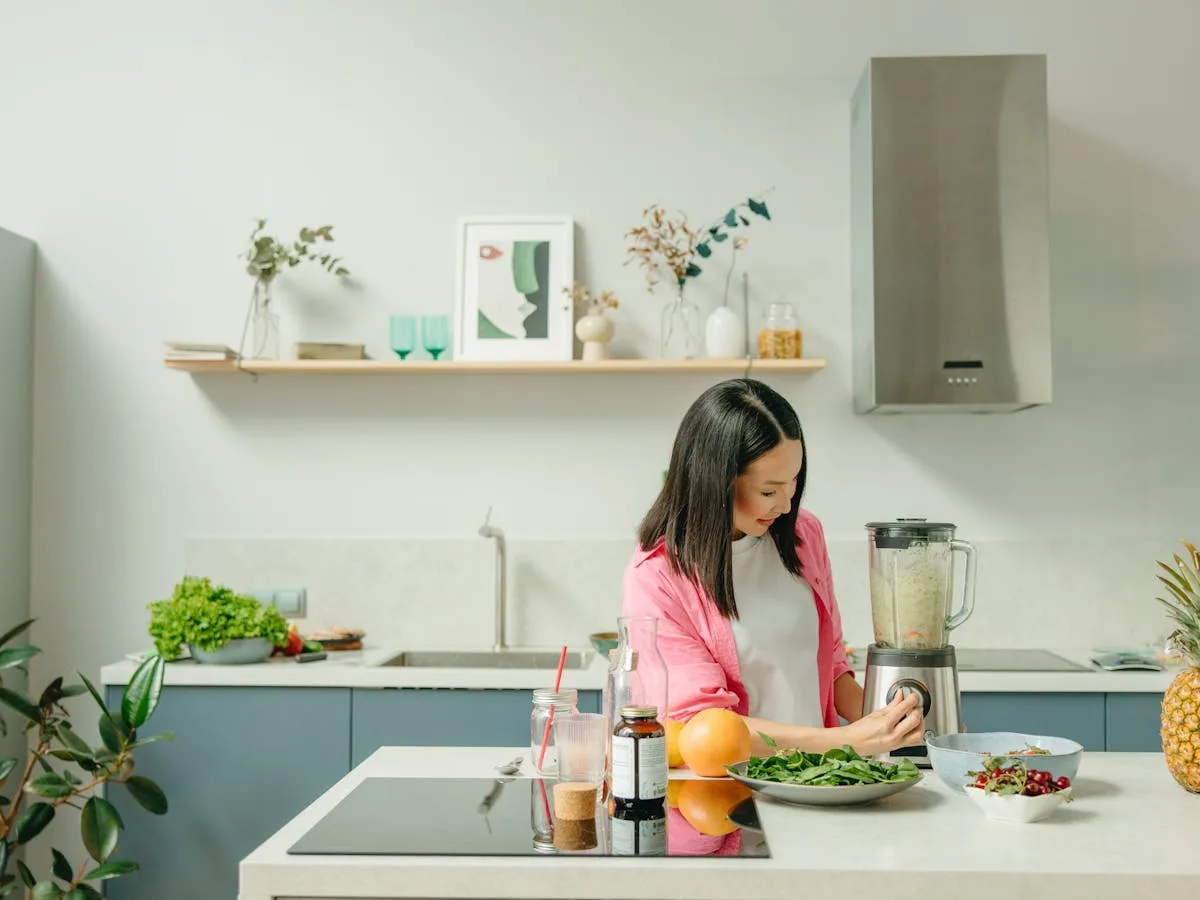 cuisine et ilot central verriere