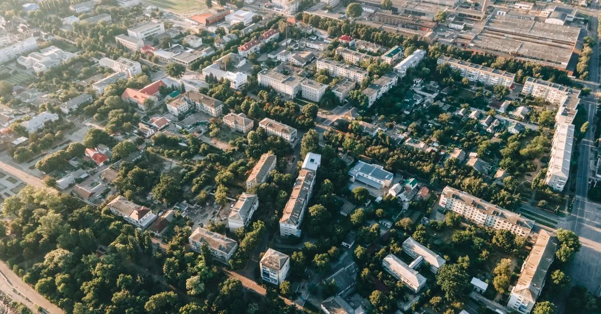 découvrez les quartiers à éviter pour assurer votre sécurité et votre tranquillité lors de vos déplacements ou de votre installation.
