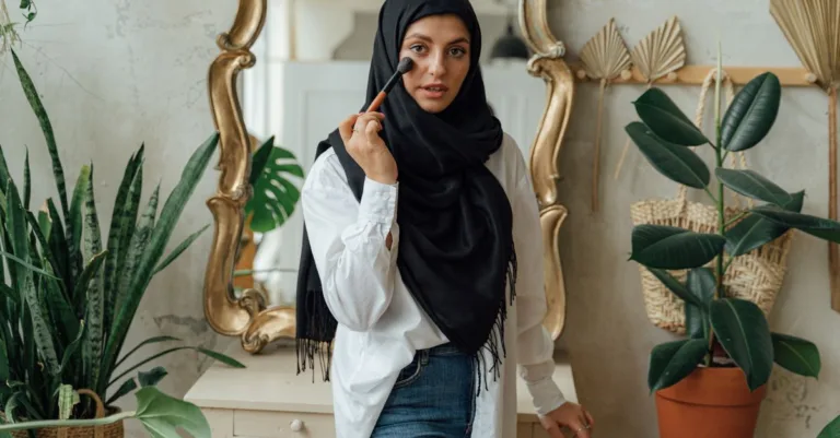 découvrez les meilleurs conseils mode et beauté pour sublimer votre style au quotidien. astuces, tendances et soins pour un look parfait en toutes occasions.
